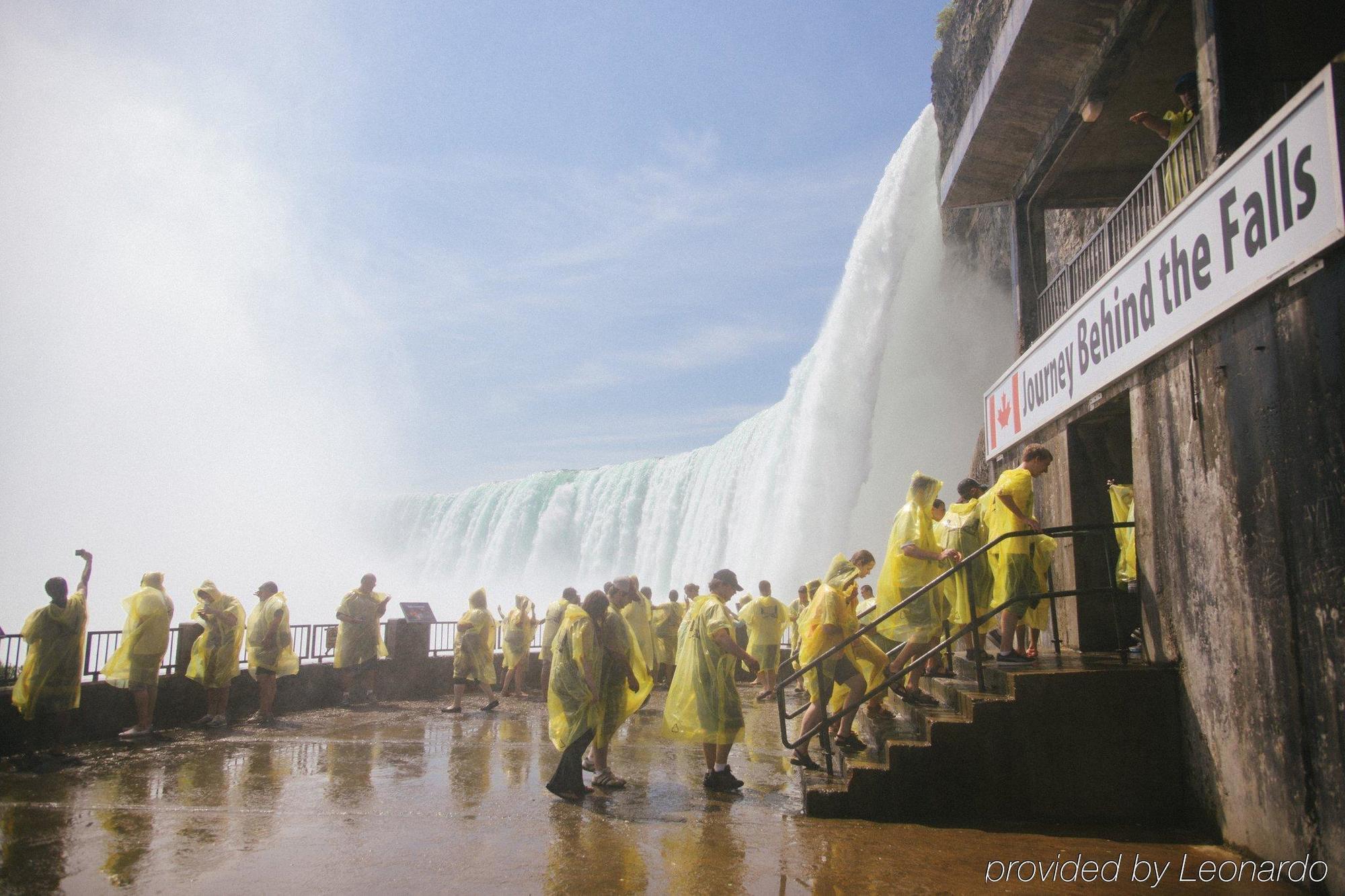 Holiday Inn Niagara Falls-By The Falls By Ihg Eksteriør bilde