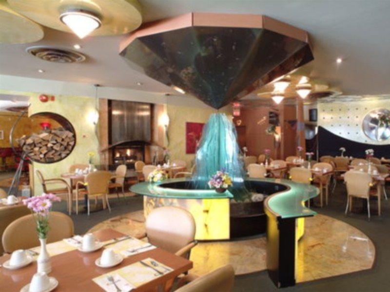 Holiday Inn Niagara Falls-By The Falls By Ihg Eksteriør bilde
