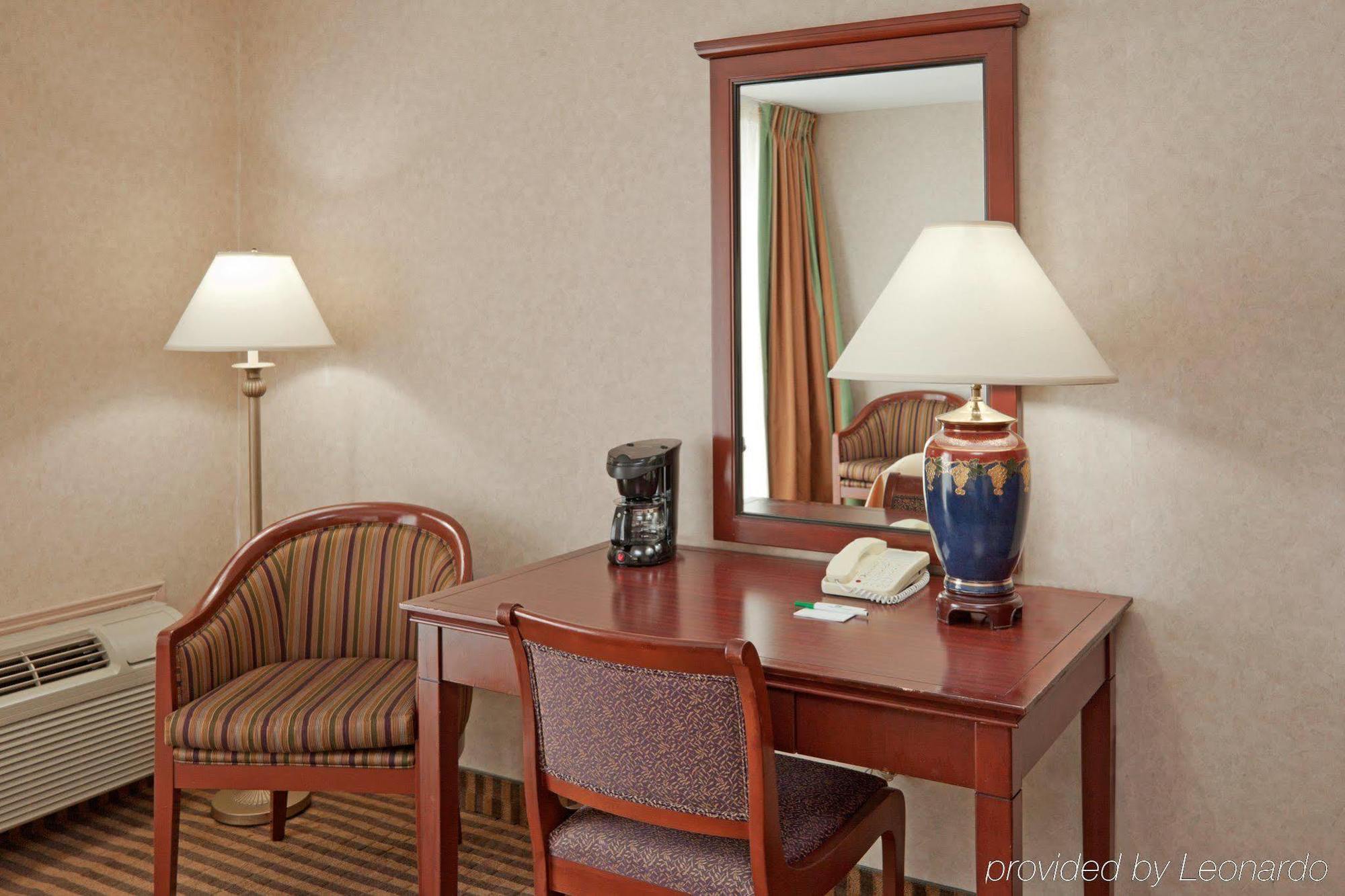 Holiday Inn Niagara Falls-By The Falls By Ihg Eksteriør bilde