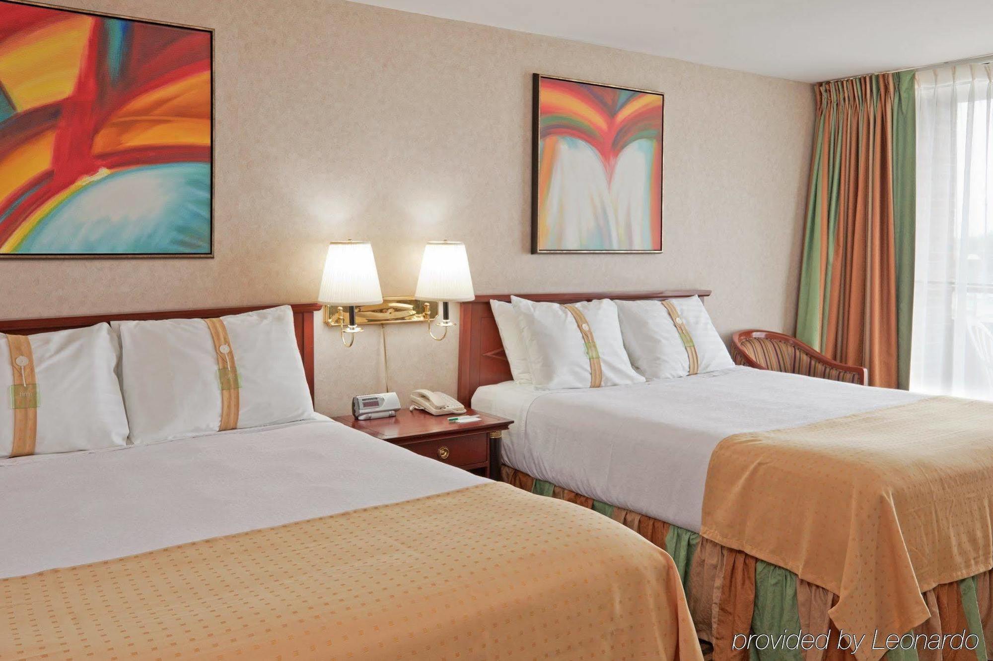 Holiday Inn Niagara Falls-By The Falls By Ihg Eksteriør bilde